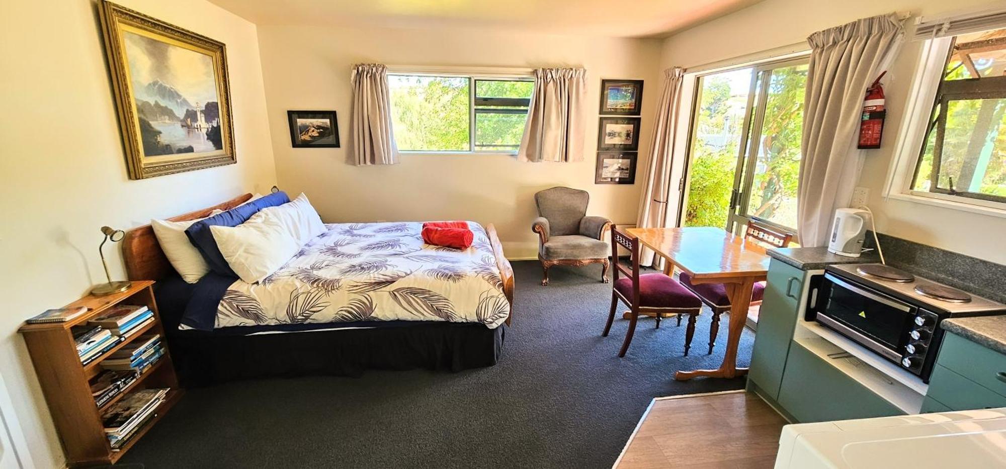 Waterwheel Cottage Upper Moutere エクステリア 写真