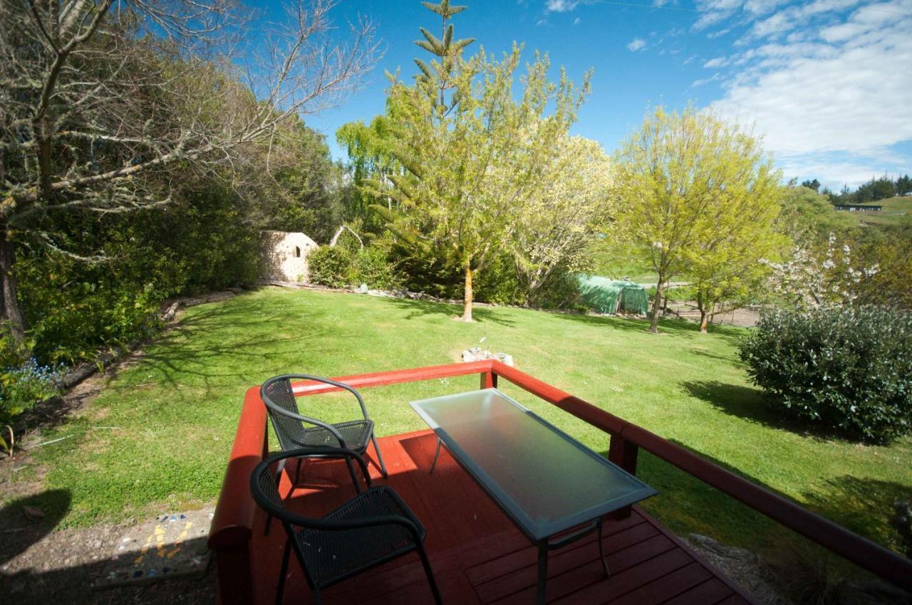 Waterwheel Cottage Upper Moutere エクステリア 写真
